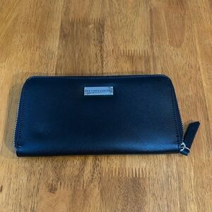 New York and Company zipper pocketbook or wallet. Black. 8x4 1/2x3/4.
